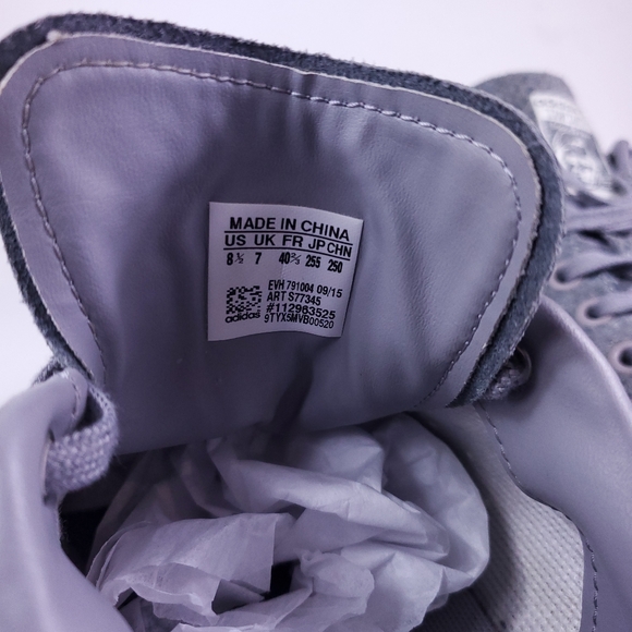 Adidas Stan Smith Grey Sneakers - Picture 12 of 12